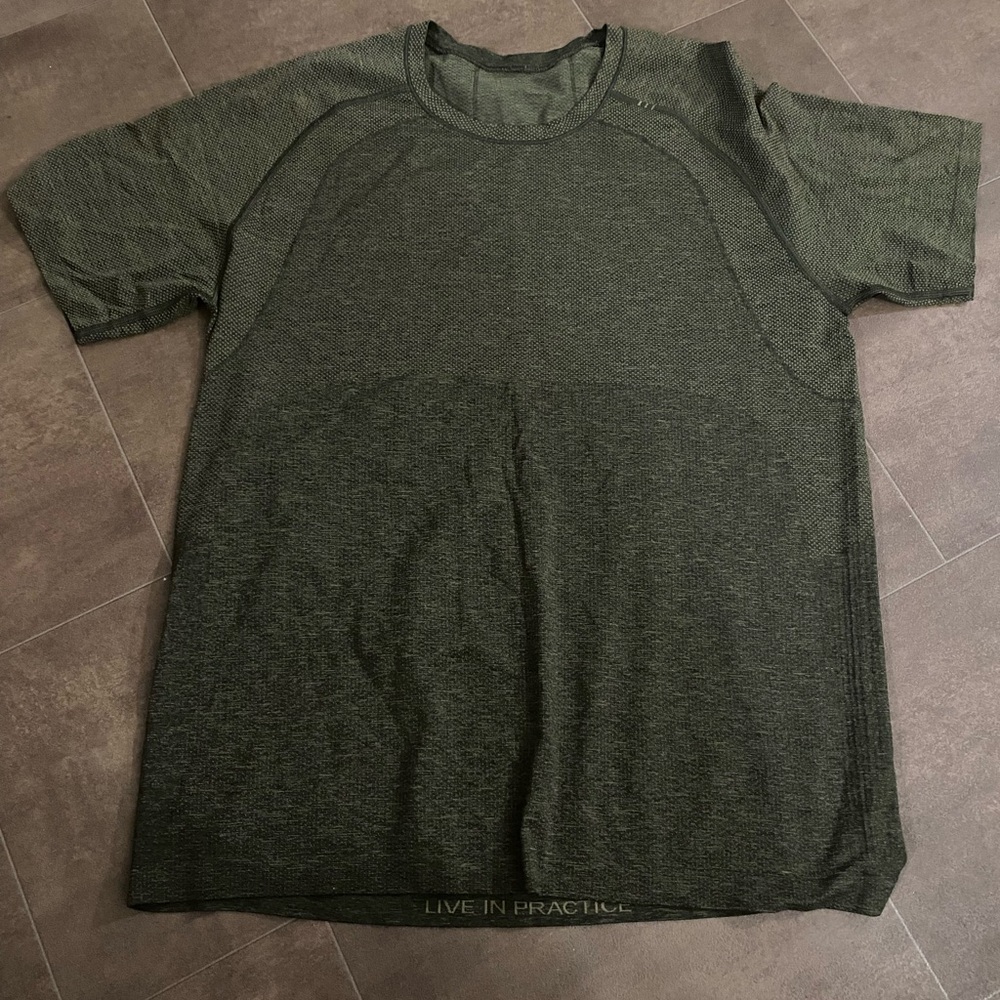 lululemon athletica Dark Green Short Sleeve Tee